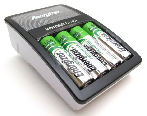 cargador de pilas recargables