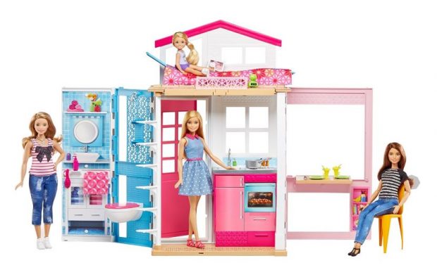 casa de muñecas de barbie en español